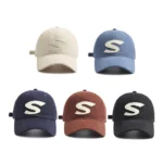 Casquette beige à logo brodé “S” style urbain et minimaliste – Image 2