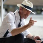 Chapeau panama classique blanc avec ruban noir – Image 4
