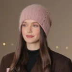 Bonnet doux avec strass scintillants – Image 6