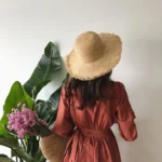 Chapeau de paille bohème et décontracté à bord effiloché – Image 8