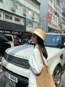 Chapeau canotier en paille tressée et ruban raffiné – Image 14