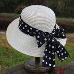 Chapeau de paille  pour femme avec ruban à pois – Image 6