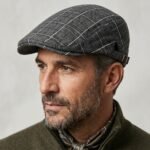 Casquette Plate Unisexe en Effet Lin Gris Anthracite à Fines Rayures Blanches