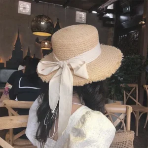 Chapeau de paille élégant avec nœud pour femme