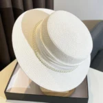 Chapeau canotier d'été élégant orné de perles – Image 3