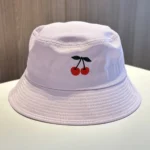 Chapeau bob brodé avec motif cerises – Image 9