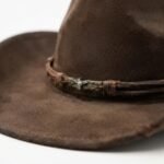 Chapeau de cowboy avec lanières tressées et détail métallique – Image 8
