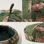 Béret vert olive en jacquard tapisserie motif village – Image 6