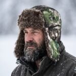 Chapka trappeur à motif camouflage forêt et fausse fourrure – Image 5