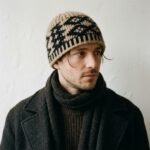 Bonnet dôme kaki et noir à motifs jacquard géométriques – Image 6