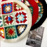 Béret en laine tricoté au crochet style bohème pour femmes – Image 8
